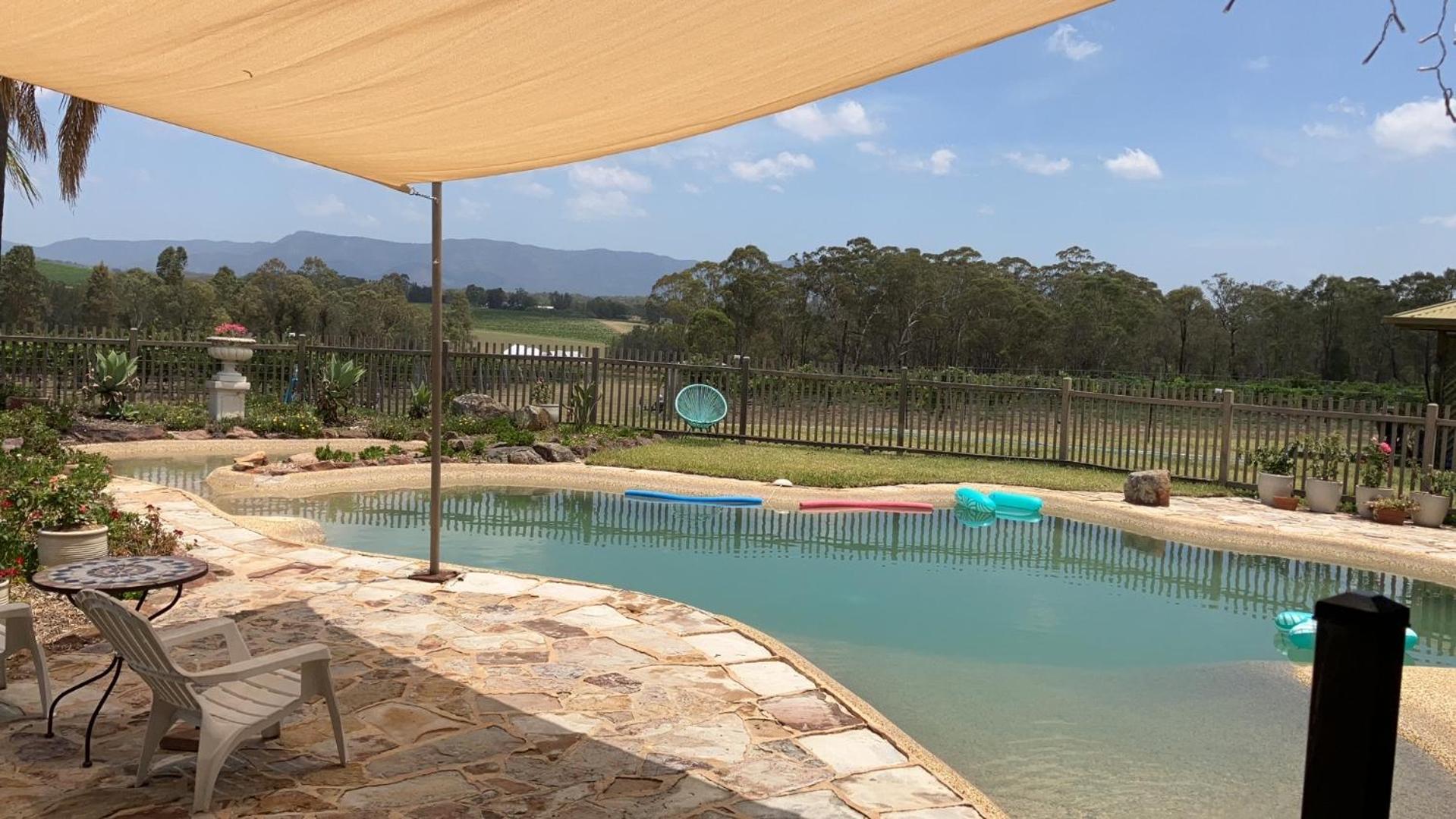 Blueberry Hill Vineyard Stay Rothbury Eksteriør bilde